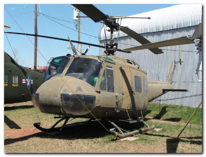 Bell UH-1D Iroquois / 3731